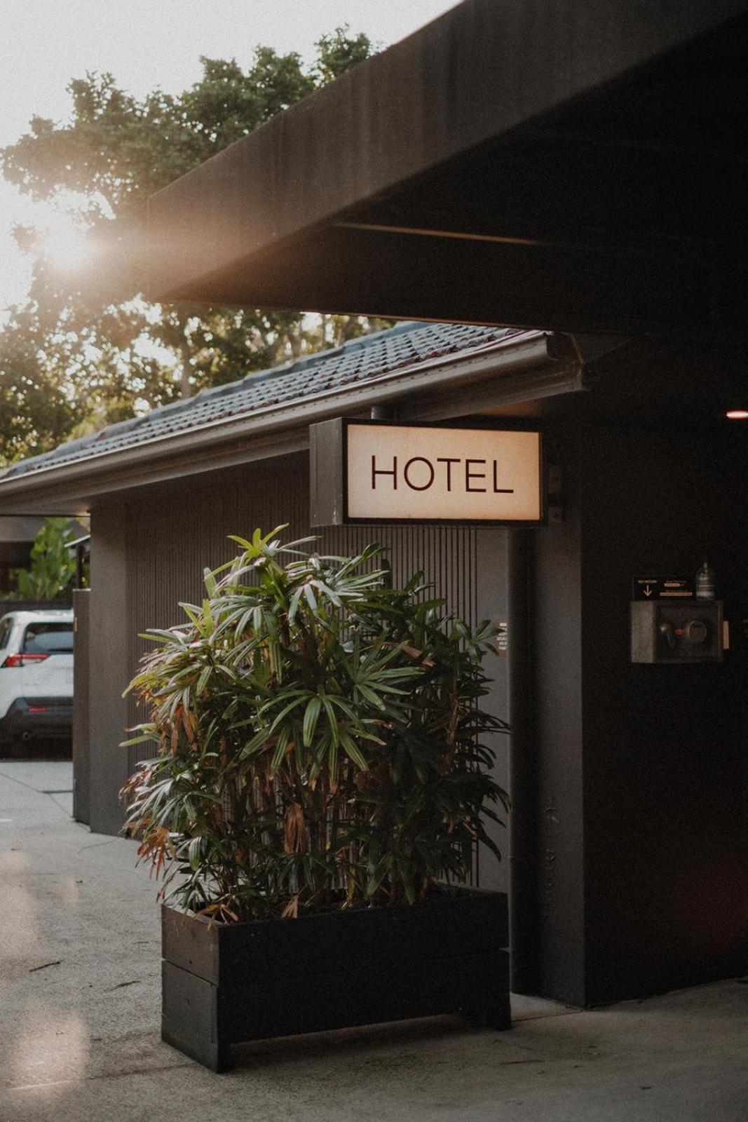 Hotel The Bower Byron Bay Exterior foto